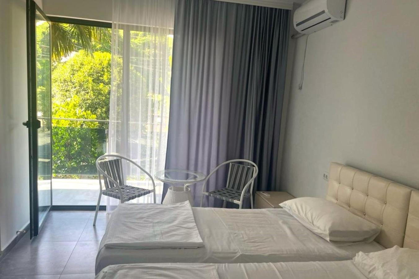Hotel Ararat Gonio Luaran gambar