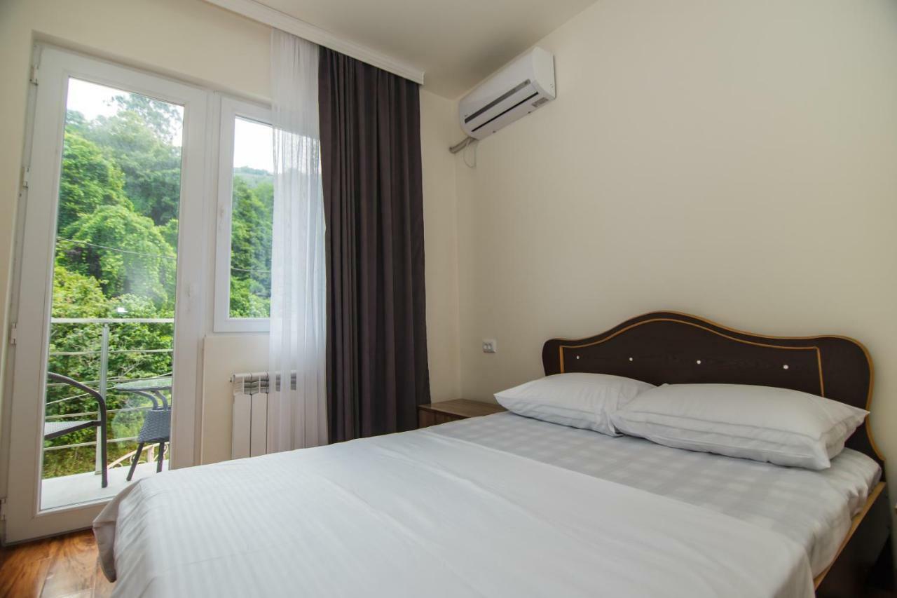 Hotel Ararat Gonio Luaran gambar