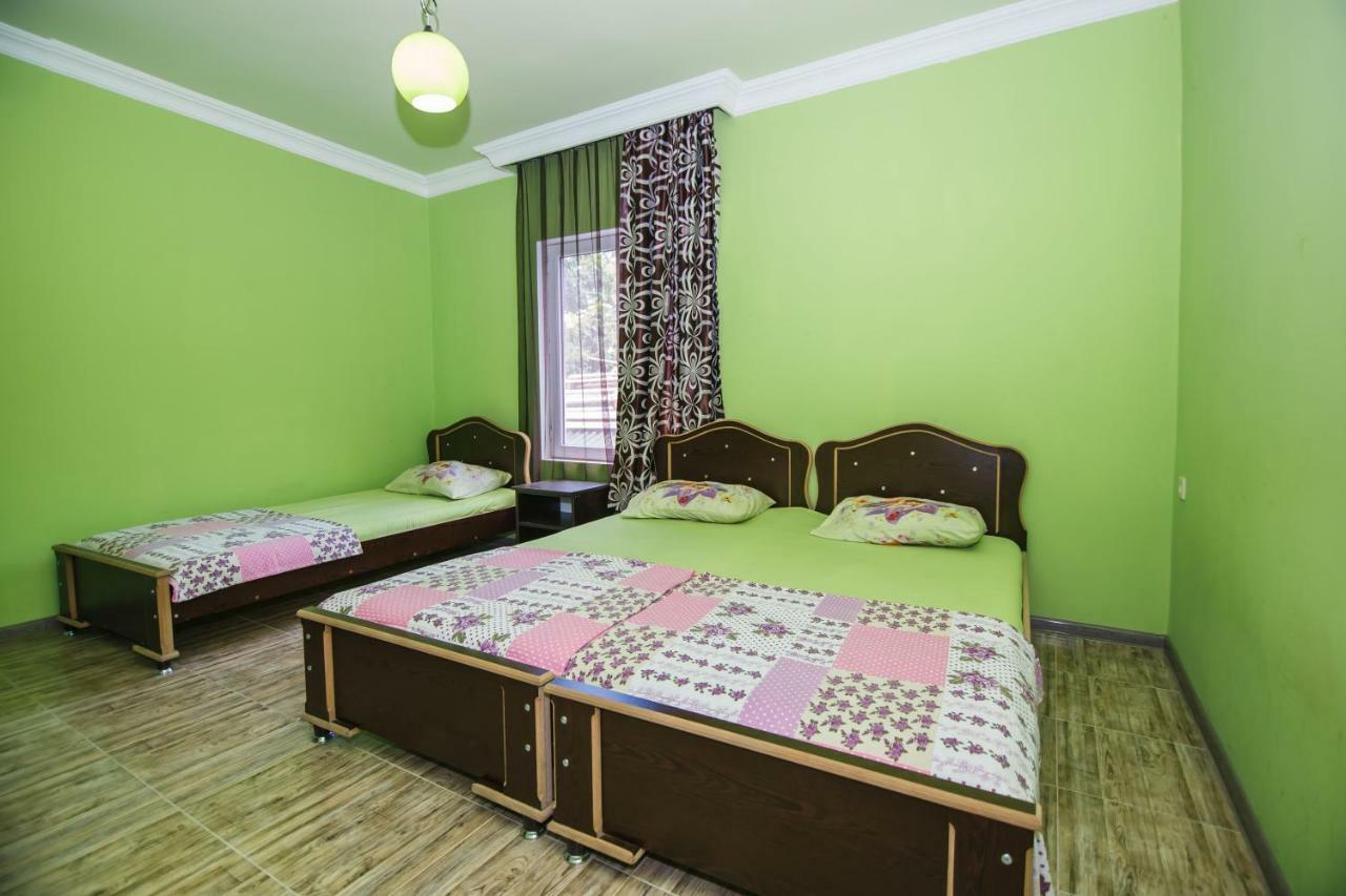 Hotel Ararat Gonio Luaran gambar