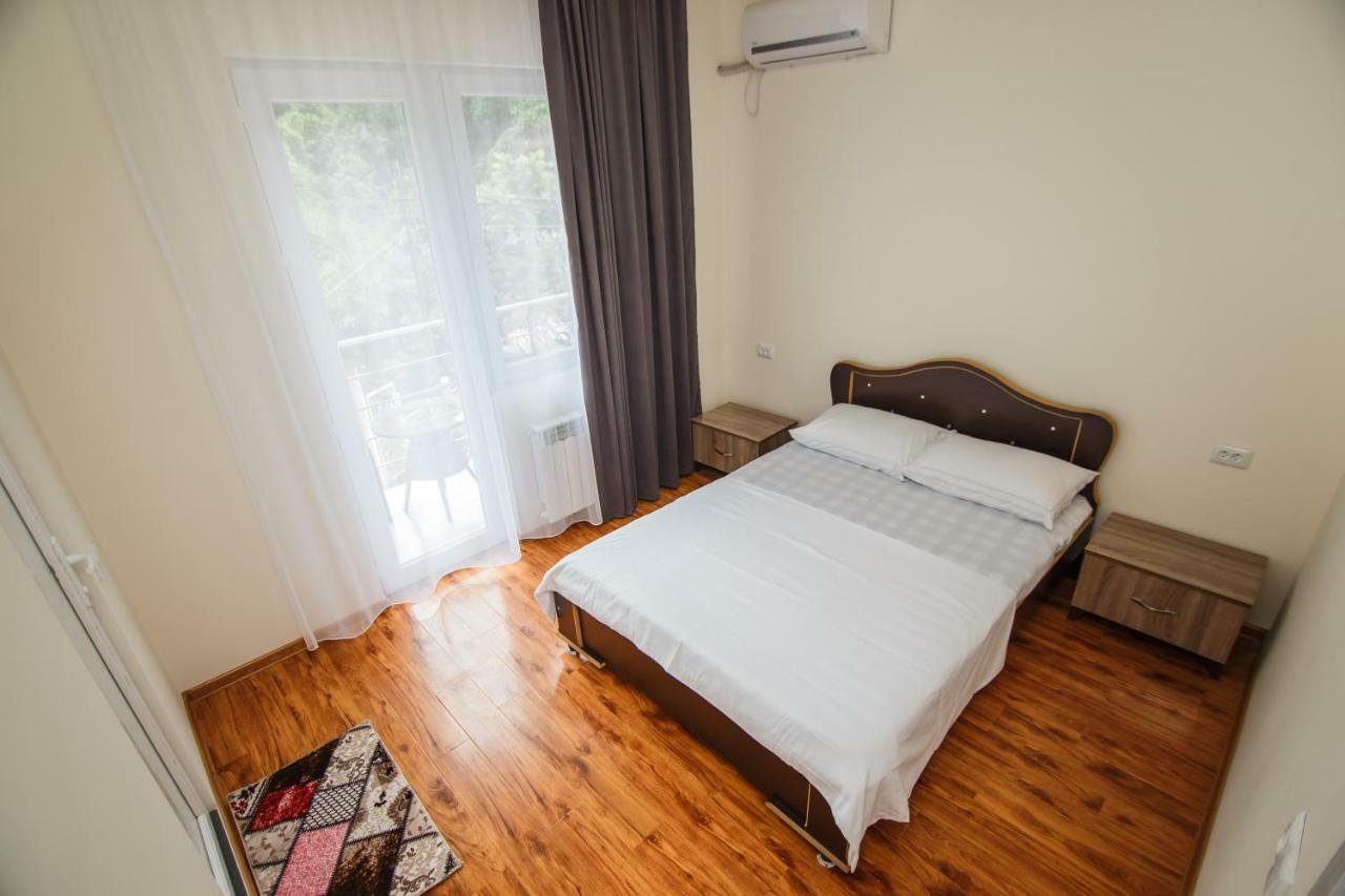 Hotel Ararat Gonio Luaran gambar